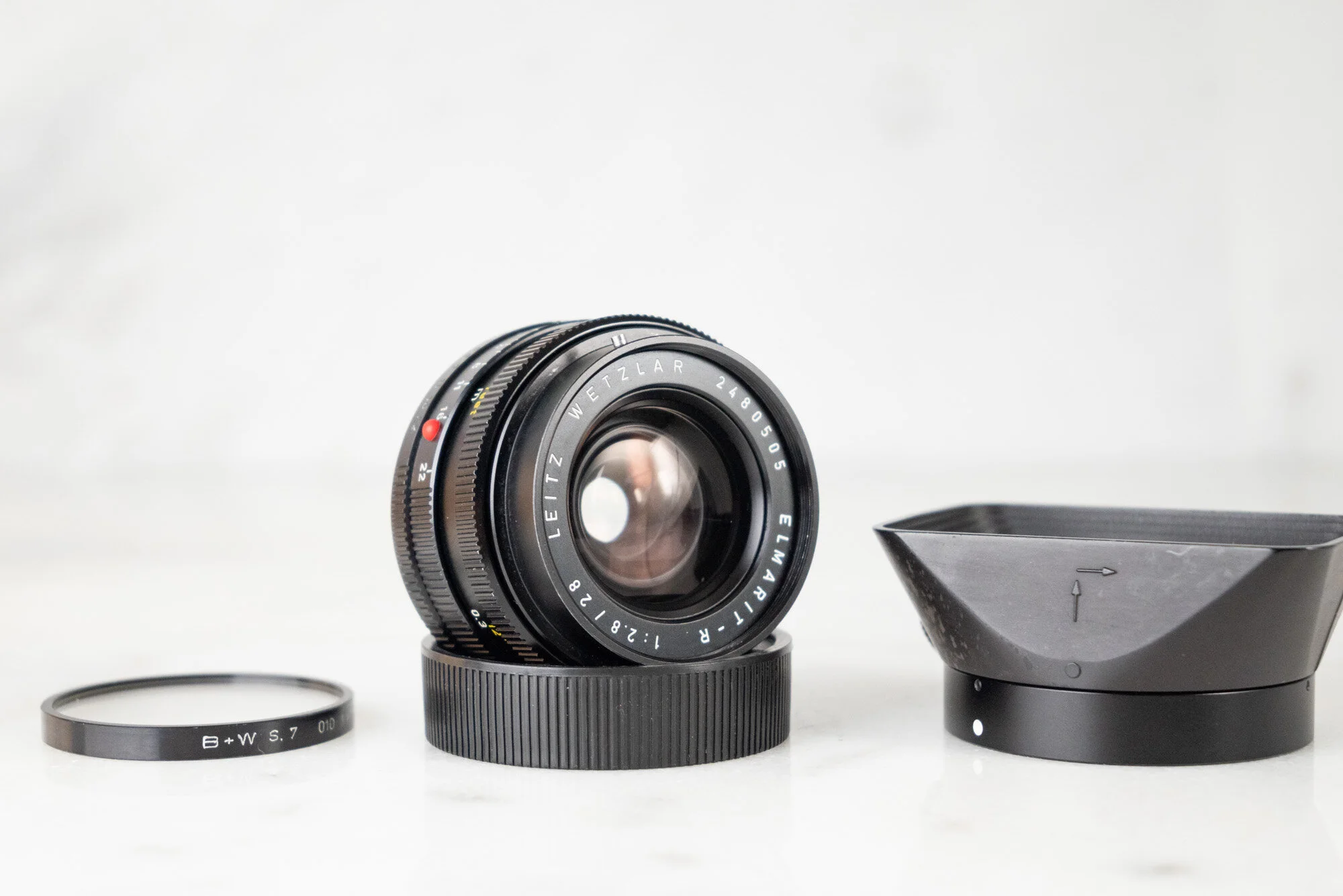 Leica Leitz Wetzlar Elmarit R 28mm F/2.8 Two Cam Fast Prime Lens